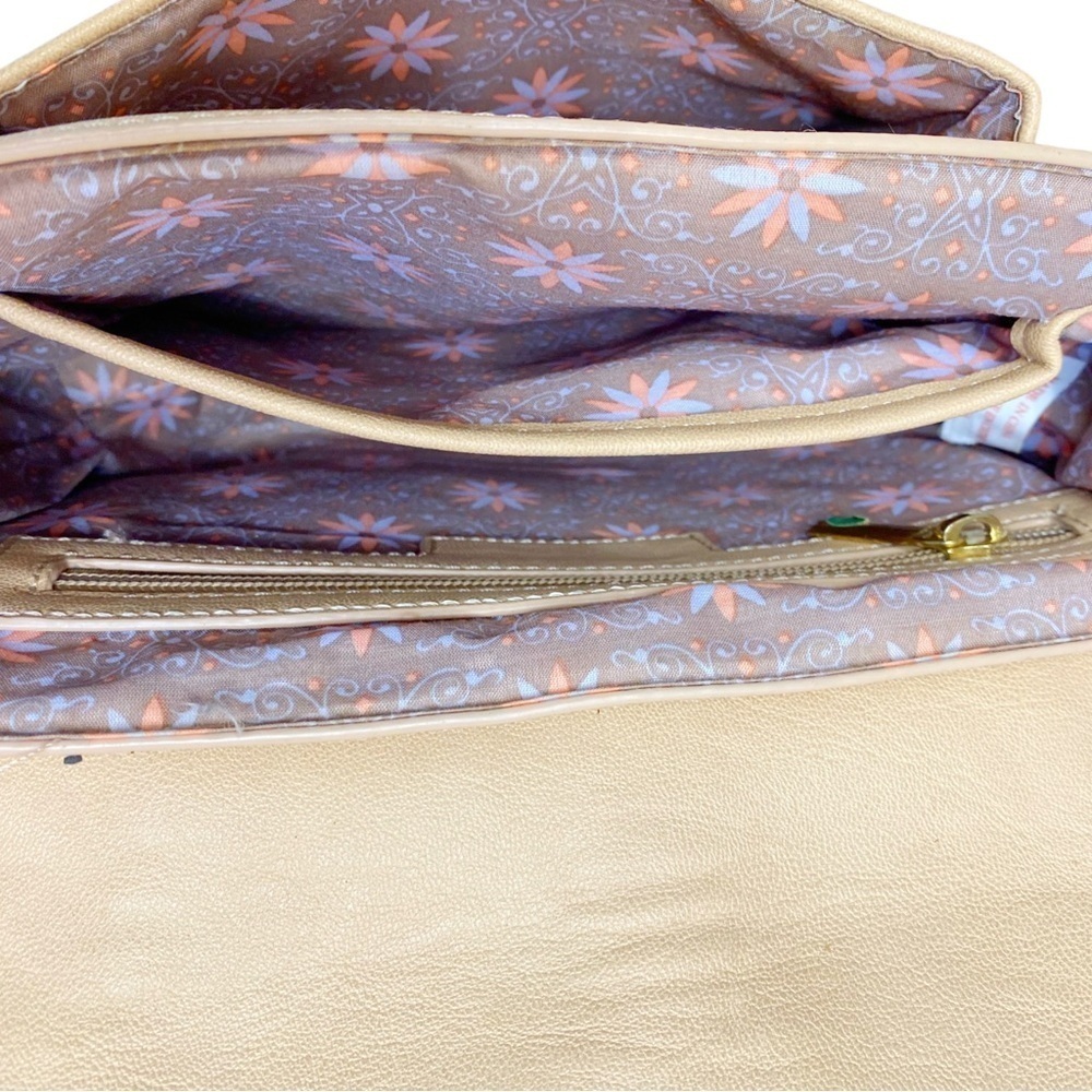 Beige Crossbody Purse​ - Picture 3 of 3